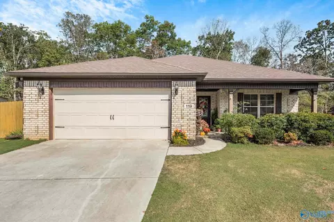 119 Breezy Brook Ln, Ardmore, AL 35739