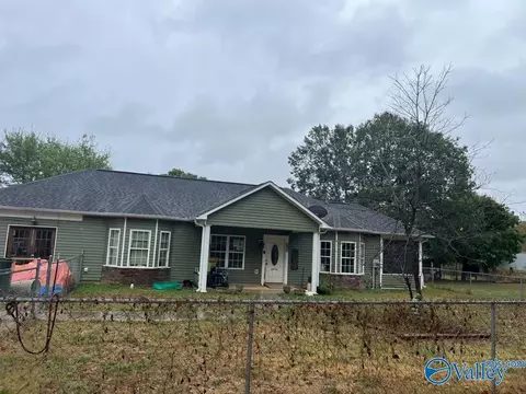 1870 Ready Section Rd, Toney, AL 35773