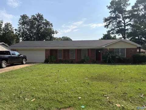 1210 Arbor Ave, Decatur, AL 35601