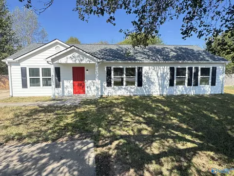 1731 Mckee Rd, Toney, AL 35773
