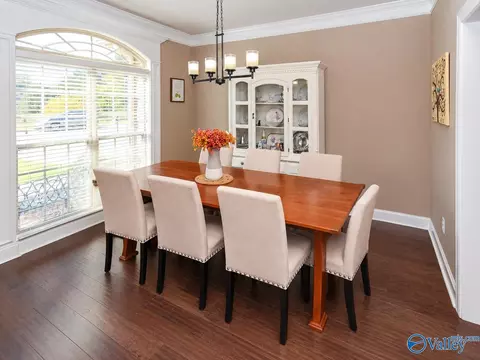 Dining - 2104 Queenston Loop, Decatur, AL 35603 photo 1 of 3