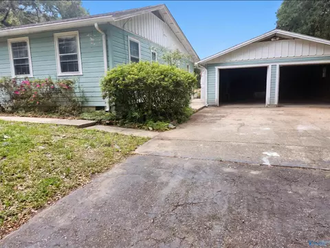 4604 Oak Ridge Rd, Mobile, AL 36609