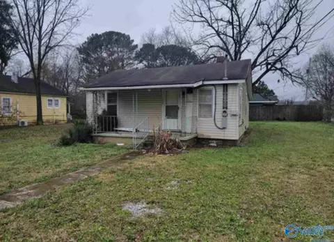 2517 Huntsville St, Huntsville, AL 35811