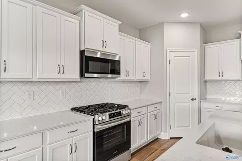 304 Pone St, Toney, AL 35773