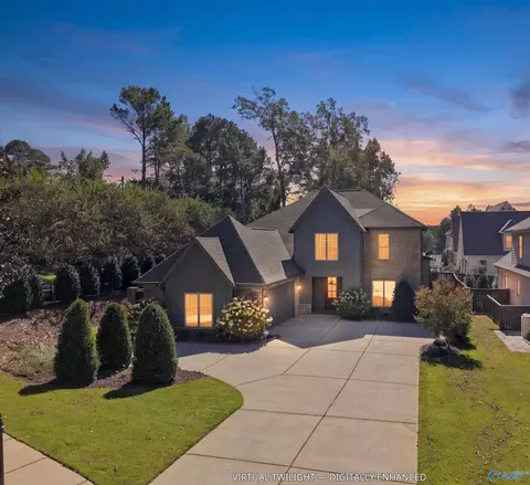 100 Bishop Bend Dr, Huntsville, AL 35806