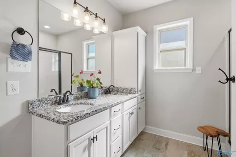 Bath - 12839 Junior, Madison, AL 35756 photo 2 of 6