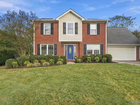 100 Bristol Ct, Huntsville, AL 35824