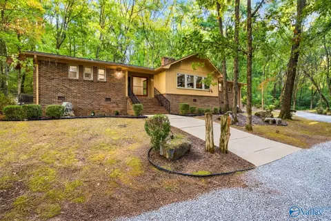 5808 Columbian Ln, Huntsville, AL 35811