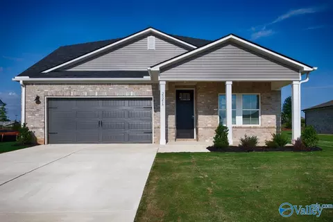 29256 Otley Ct, Harvest, AL 35749