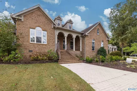 2351 Sunset Dr, Guntersville, AL 35976