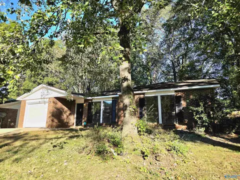 3705 Conger Rd, Huntsville, AL 35805