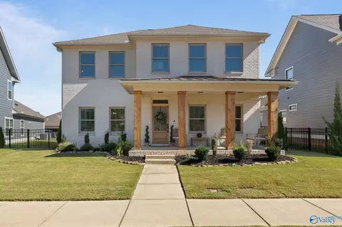1612 Bridgedale St, Huntsville, AL 35811