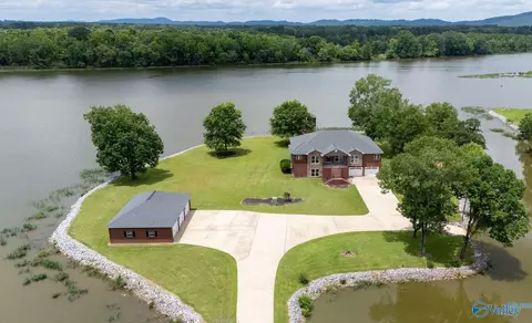 812 East Hvn, Glencoe, AL 35905