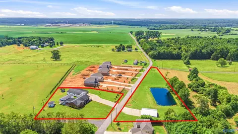 30084 Orvil Smith Rd, Harvest, AL 35749