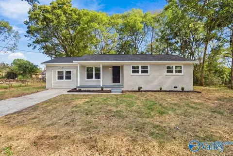 3506 Lois Ln, Huntsville, AL 35810