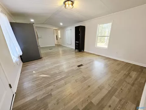 Living - 284 County Road 282, Trinity, AL 35673 photo 2 of 2
