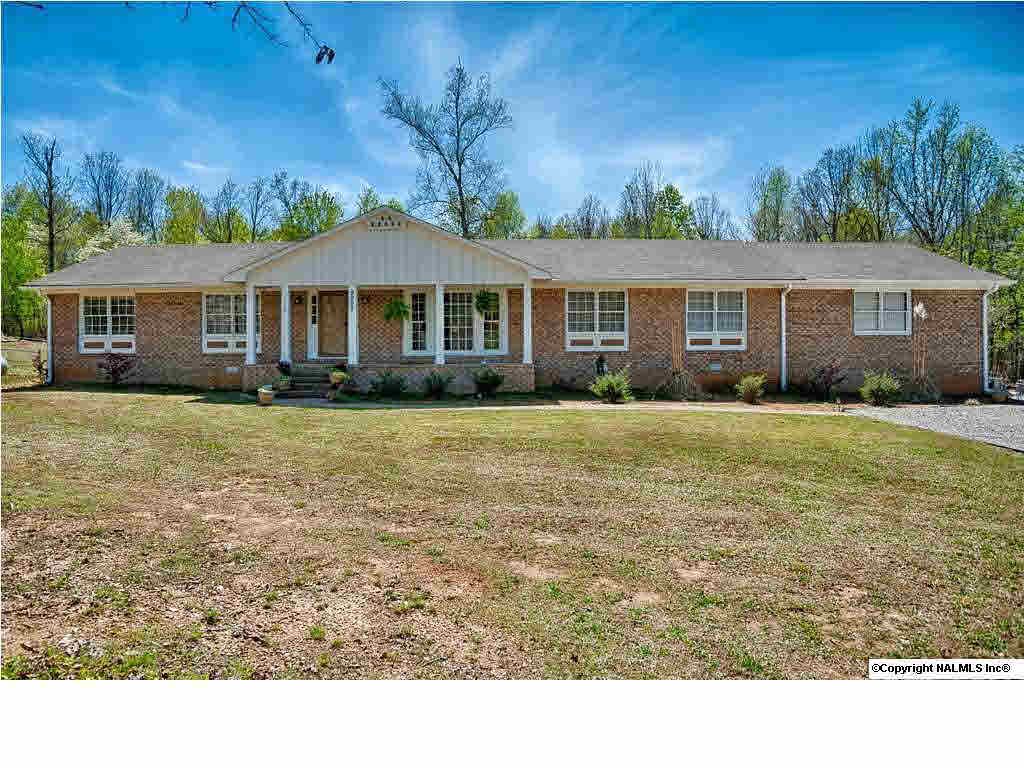 9902 Wall Triana Hwy, Toney, AL 35773 photo 1