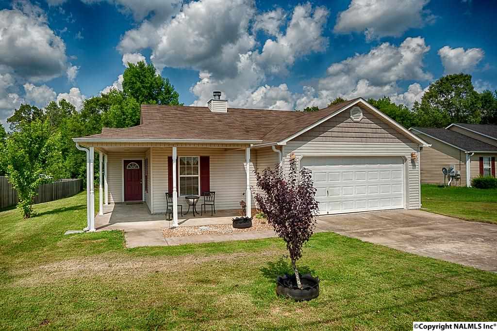 107 Fox Haven Ln, Toney, AL 35773 photo 1