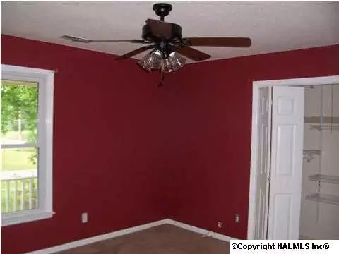 4 Mountain Brook Dr, Trinity, AL 35673 photo 6