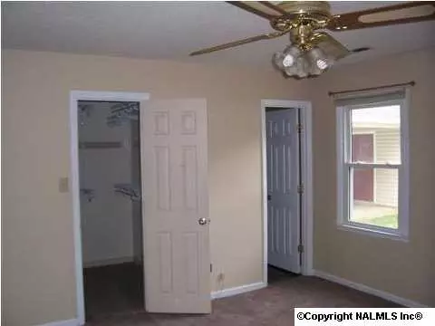 4 Mountain Brook Dr, Trinity, AL 35673 photo 13