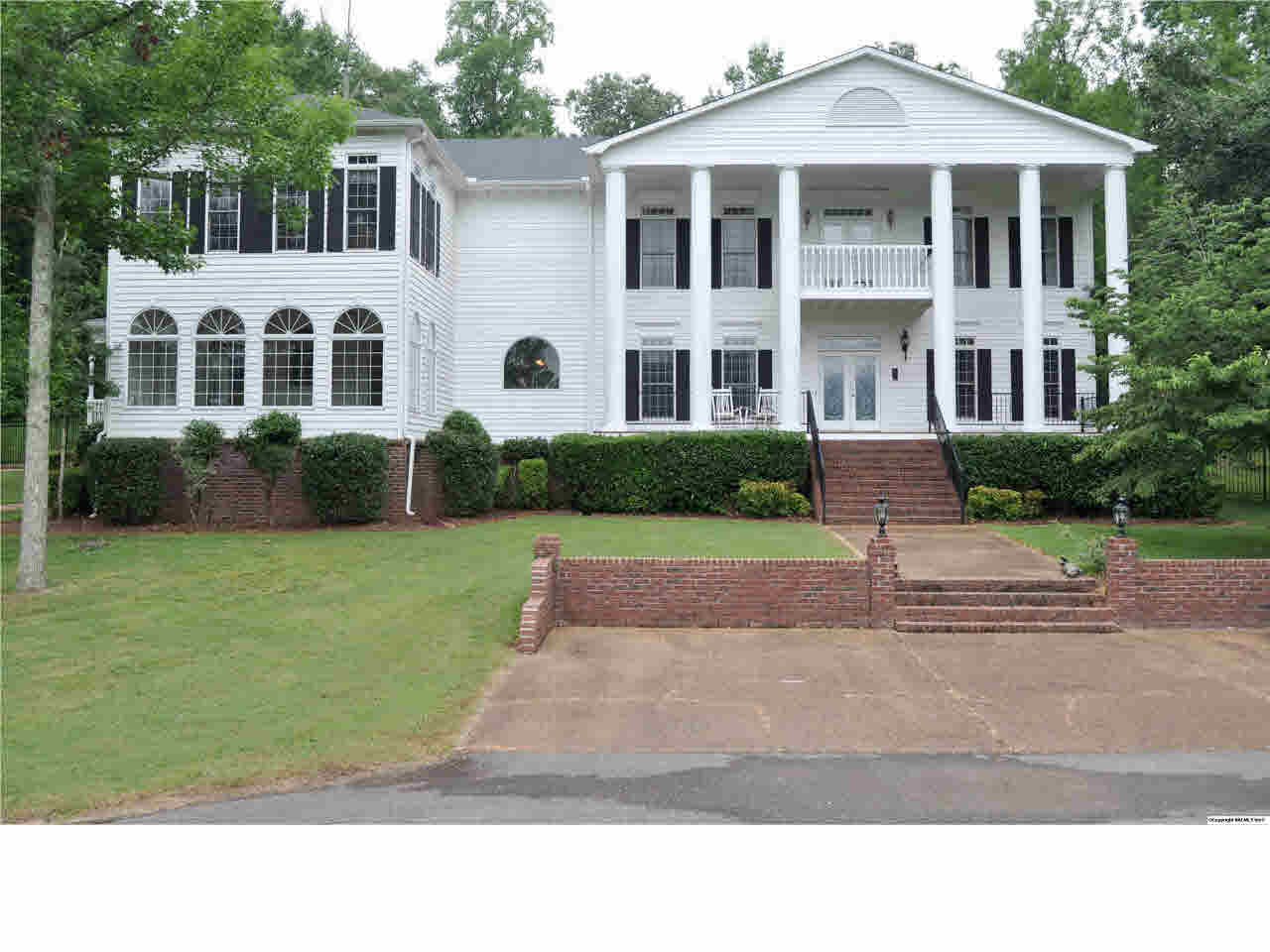 292 Dug Hill Rd, Brownsboro, AL 35741 photo 1