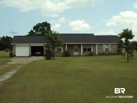 26204 Frank Rd, Elberta, AL 36530 photo 1