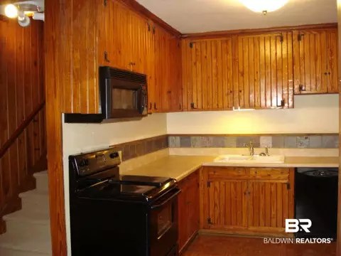 855 Azalea Rd, Mobile, AL 36693 photo 3