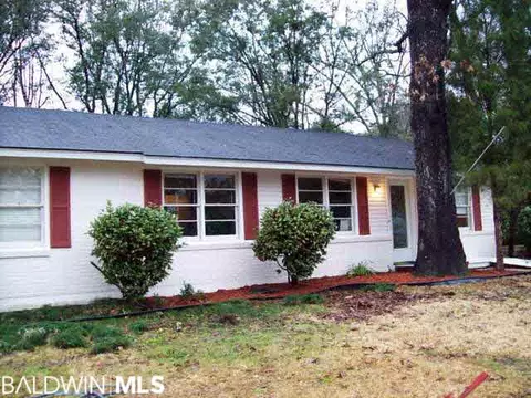 907 Gaillard Dr, Mobile, AL 36608 photo 1