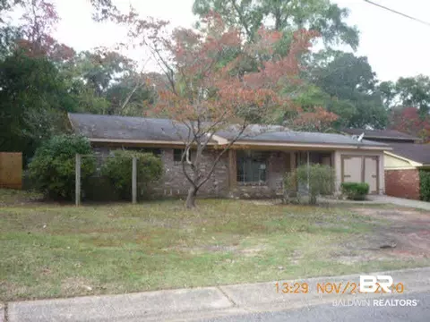 404 La Rose Dr, Mobile, AL 36609 photo 1
