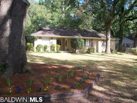 3820 Shelley Dr, Mobile, AL 36693 photo 1