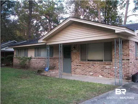 1009 Belvedere Dr, Mobile, AL 36606 photo 1