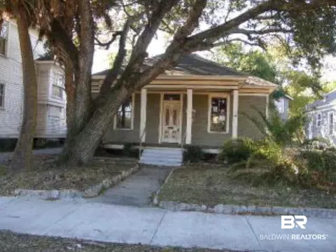 358 Broad St, Mobile, AL 36571 photo 1