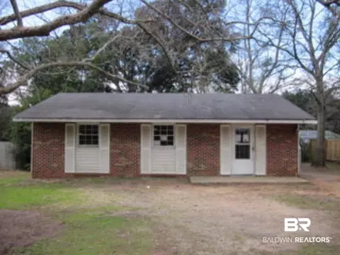 1213 Skipper Dr, Mobile, AL 36608 photo 1
