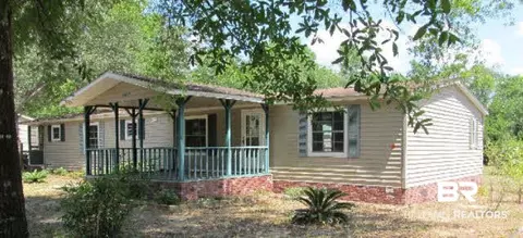 30757 Riggs St, Elberta, AL 36530 photo 1