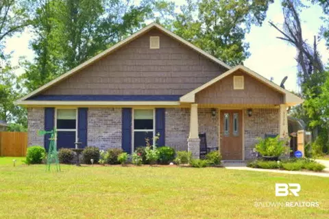 3320 Bloomington Dr, Mobile, AL 36695 photo 1