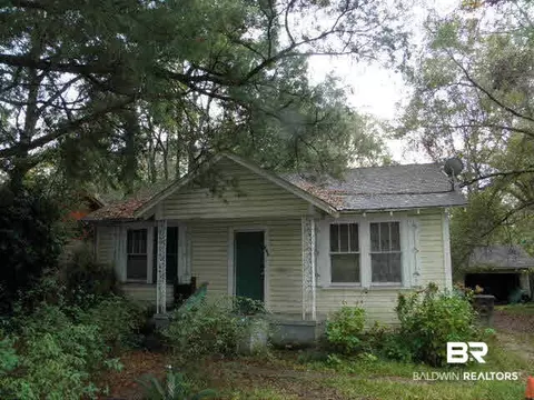 675 Leslie Ct, Mobile, AL 36617 photo 1