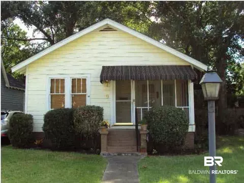 9 Mohawk St, Mobile, AL 36606 photo 1