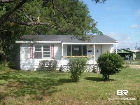 1616 Daniels Ave, Mobile, AL 36612 photo 1