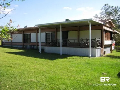 30520 Dillon Ct, Elberta, AL 36530 photo 1