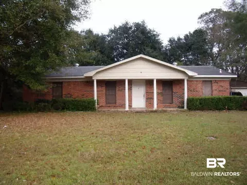 5015 W Camelot Dr, Mobile, AL 36619 photo 1