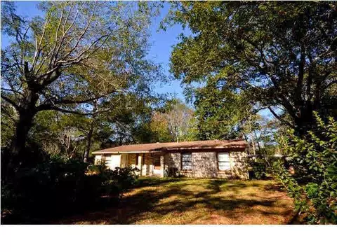 4216 Malibar Dr, Mobile, AL 36609 photo 1