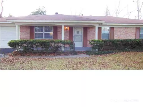 5176 E Santos Dr, Mobile, AL 36619 photo 1