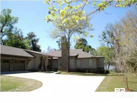 2435 River Forest Dr, Mobile, AL 36605 photo 1