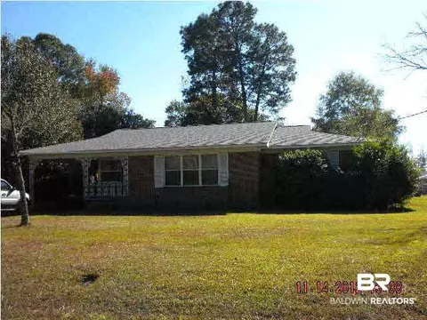 415 Sutherland Dr, Chickasaw, AL 36611 photo 1