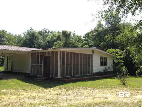 800 Wolf Log Rd, Flomaton, AL 36441 photo 1