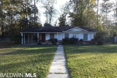 110 Fairview Cir, Brewton, AL 36426 photo 1
