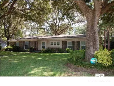 1104 W Chalet Dr, Mobile, AL 36608 photo 1