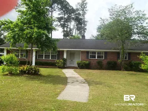408 E Oak St, Atmore, AL 36502 photo 1