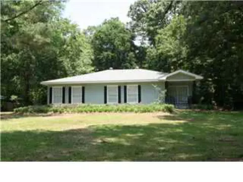 4212 Packingham Dr, Mobile, AL 36609 photo 1