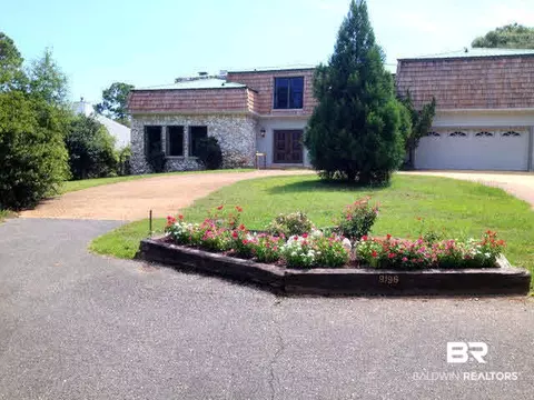 9196 Neumann Dr, Elberta, AL 36530 photo 1